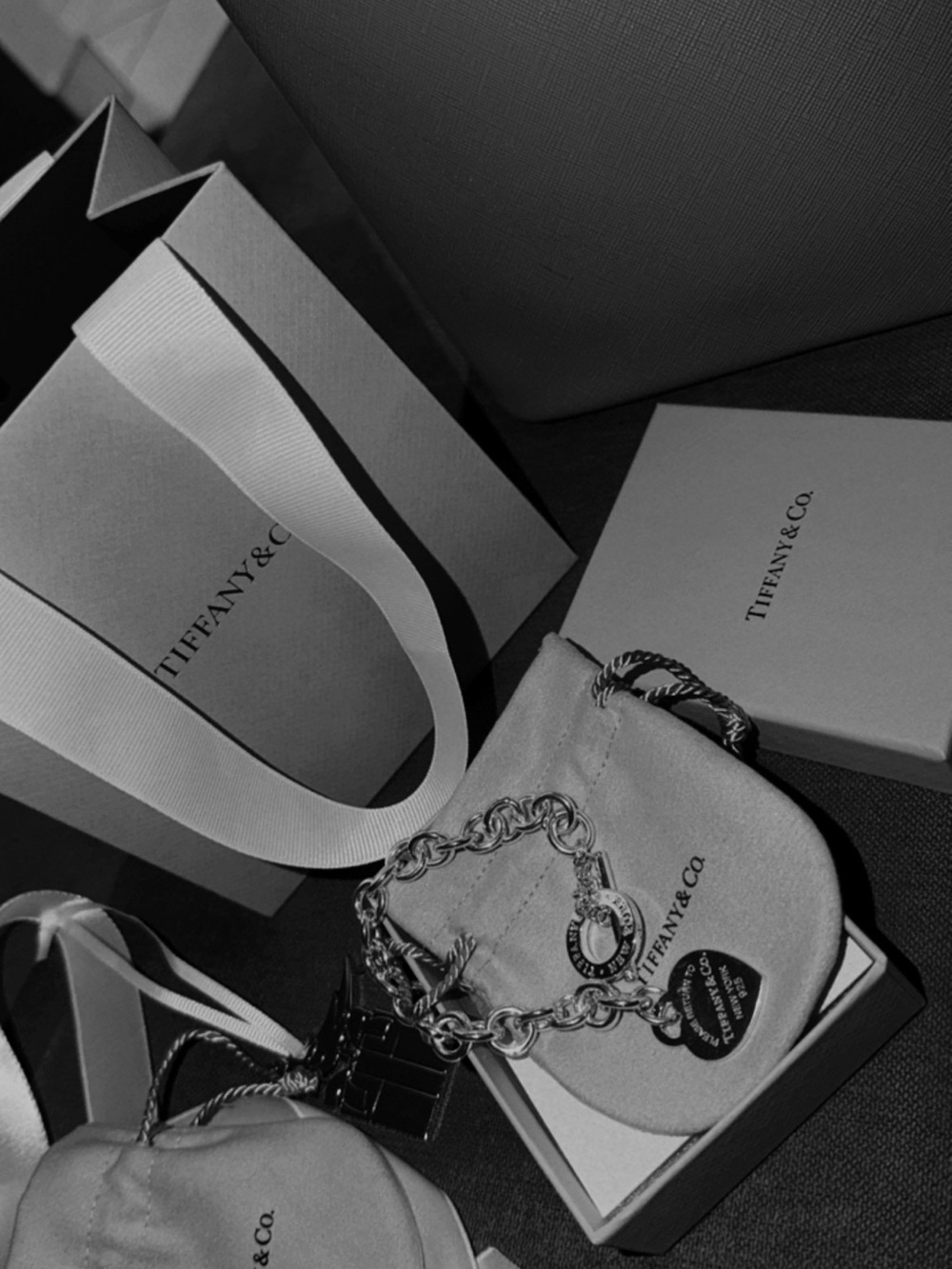 Tiffany & Co. Silver Toggle Heart Charm Bracelet - Silver
